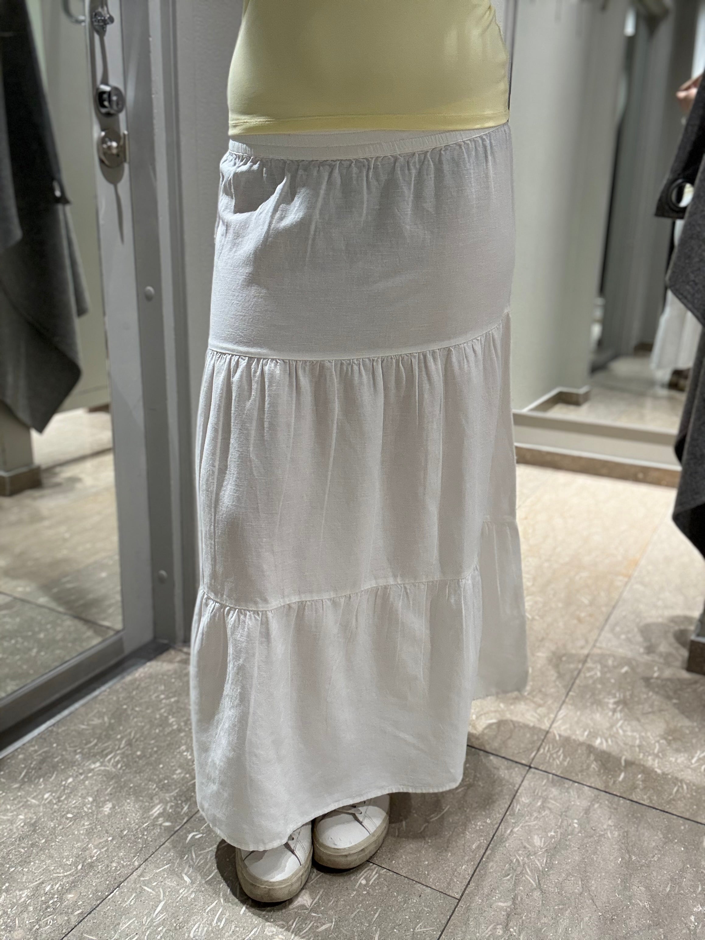 VIPRISILLA Long Skirt - Snow White